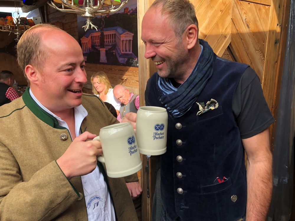 PROST Wuidl - auf die gute Zusammenarbeit!